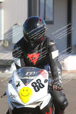 media/Nov-06-2023-Moto Forza (Mon) [[ce023d0744]]/1-Around the Pits/